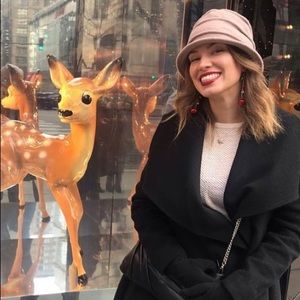 Meet your Posher, Nicolette